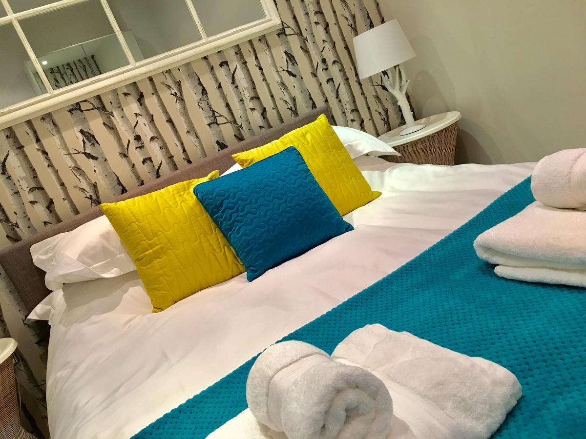 Russet Quarter, Parking Subject To Availability Apartment Йорк Екстериор снимка